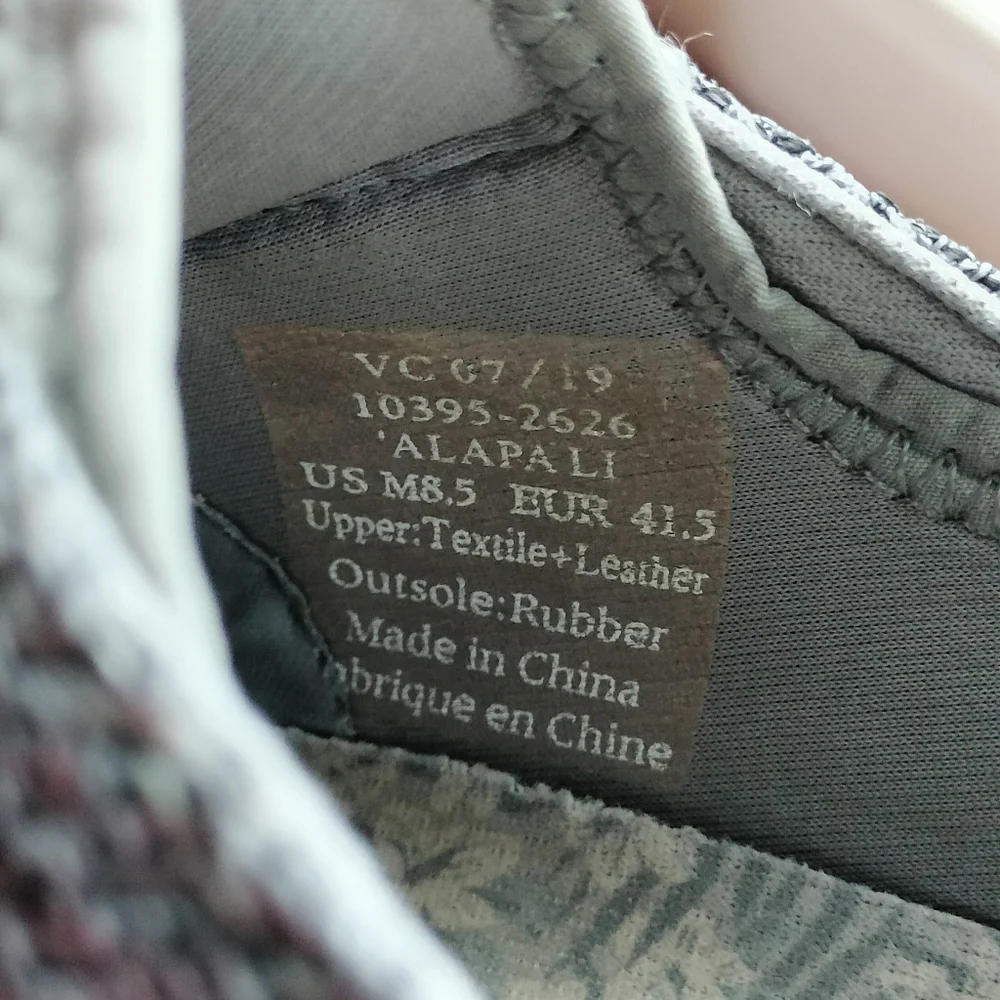 OluKai 52225 sneakers